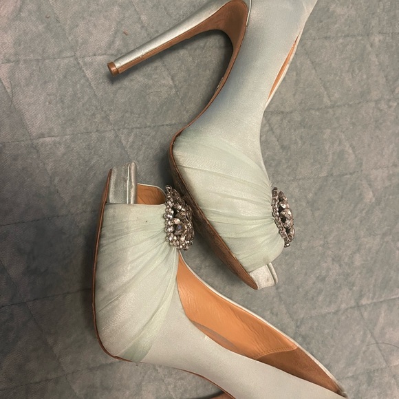 Badgley Mischka Elegant Mint Green Peep-Toe Heels 9 Pettal